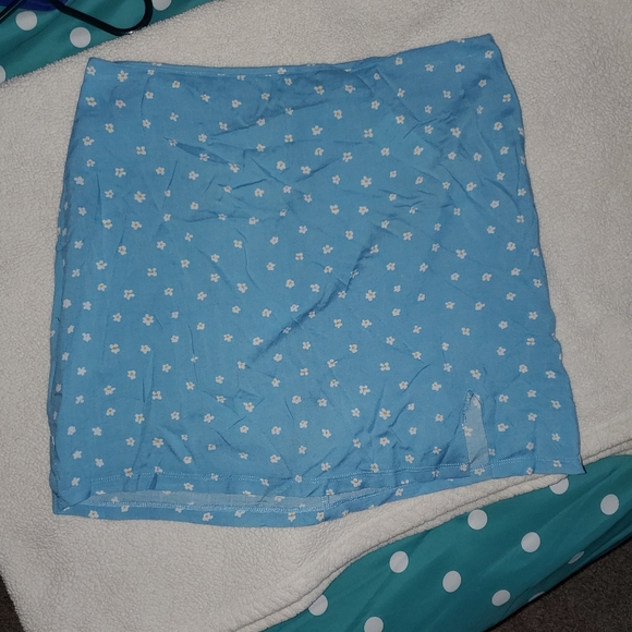 PacSun Dresses & Skirts - Lottie Moss Floral Skirt